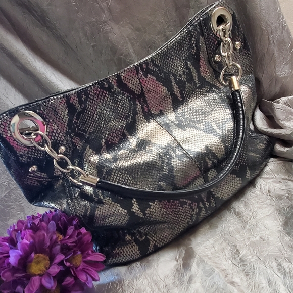 LEATHER CYNTHIA ROWLEY PURSE - Picture 3 of 10